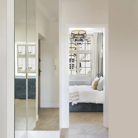 Elite Mariacka Premium Апартаменты Гданьск